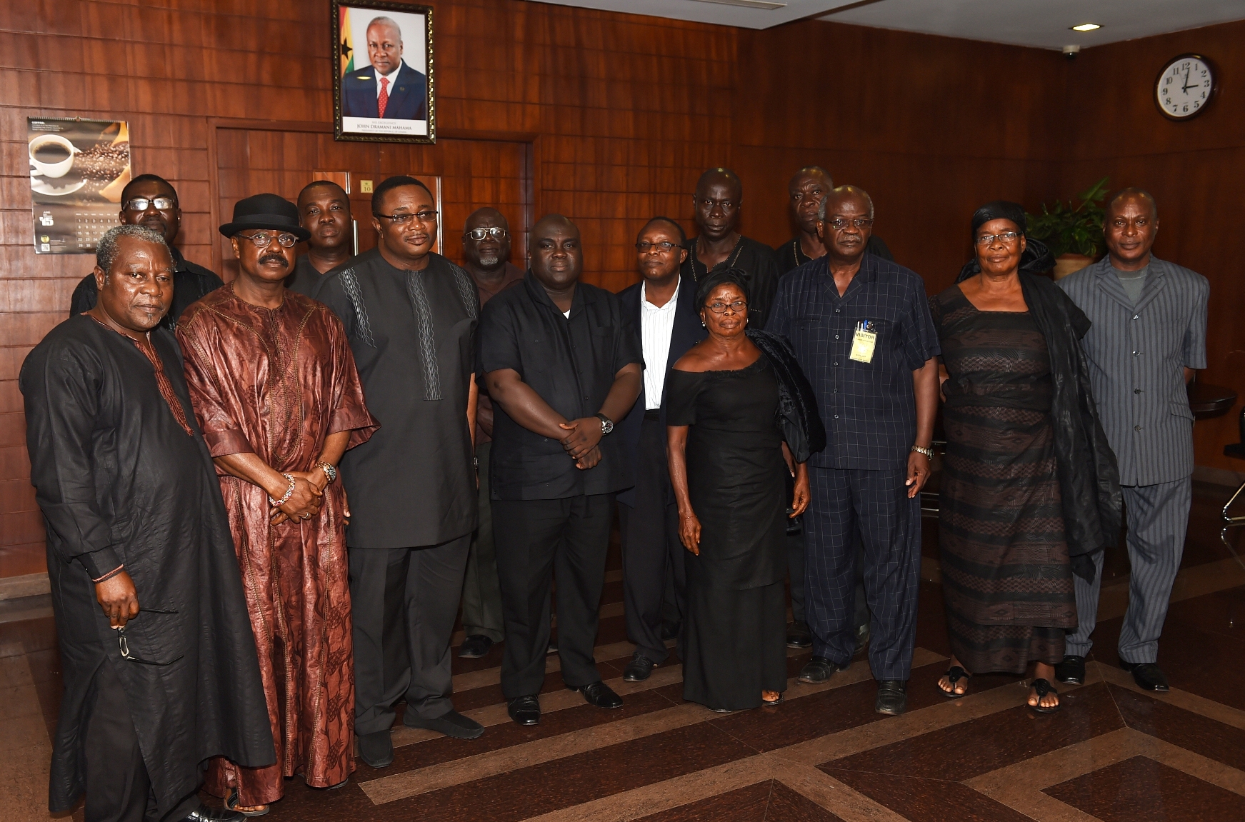 Family-of-Lionel-Van-Lare-Dosoo-in-a-group-photograph-with-the-Chief-of-Staff The family of my uncle Mr Van Lare Dosoo call on Govt