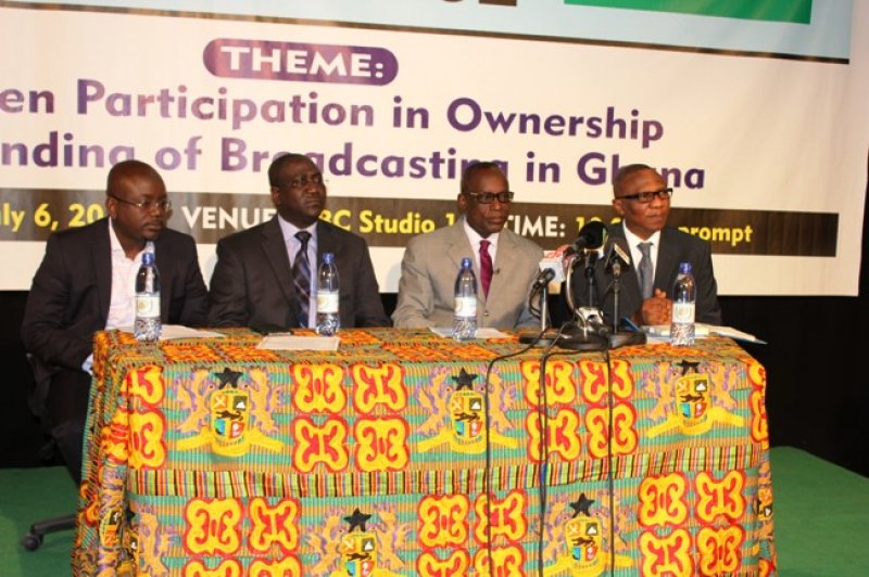 28.News-Conference-Re-Launch-of-TV The Morning After